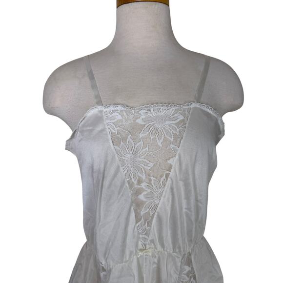 Vintage 80s White Lace Satin Romper Teddy Bridal Lingerie Sleepwear Small - Picture 3 of 9